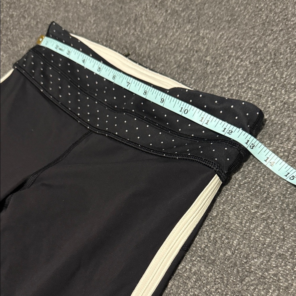 Lululemon Wunder Under Roll Down Crop Black Polka Dot Waistband White Stripe {4} - Picture 10 of 11